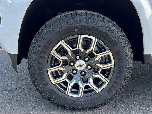 New 2026 Chevrolet Colorado Z71 w/ Technology Package image 11