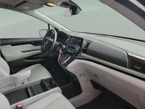 Used 2022 Honda Odyssey Touring image 31