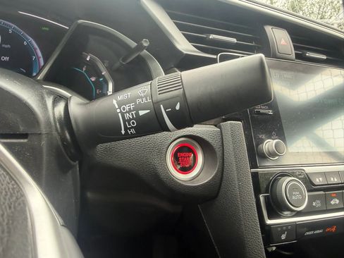 Used 2019 Honda Civic EX image 15