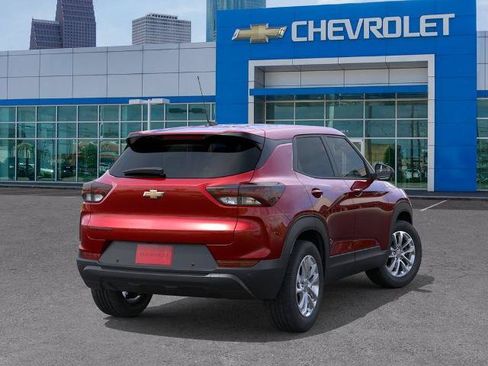 New 2026 Chevrolet TrailBlazer LS w/ LS Convenience Package FWD image 4
