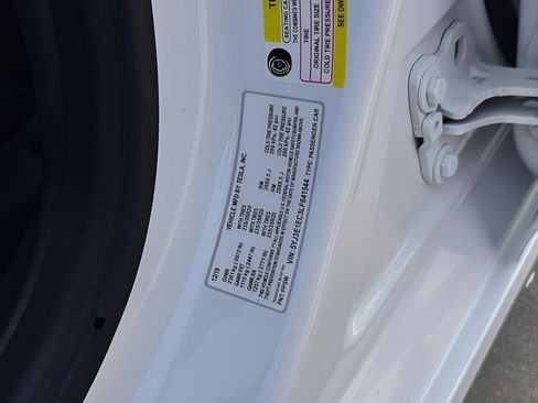 Used 2020 Tesla Model 3 Performance image 24