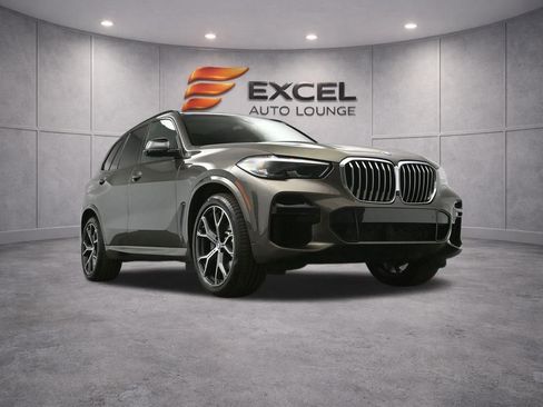 Used 2022 BMW X5 xDrive40i w/ M Sport Package AWD/4WD image 55