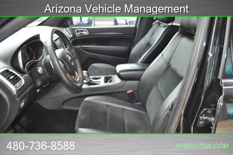 Used 2017 Jeep Grand Cherokee Altitude RWD image 21