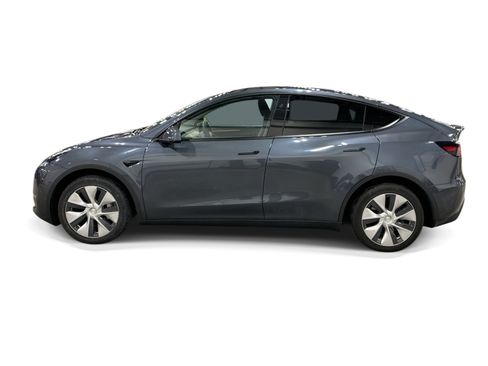 Certified 2023 Tesla Model Y Long Range AWD/4WD image 3