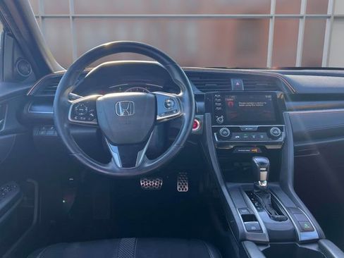 Used 2020 Honda Civic Sport image 12
