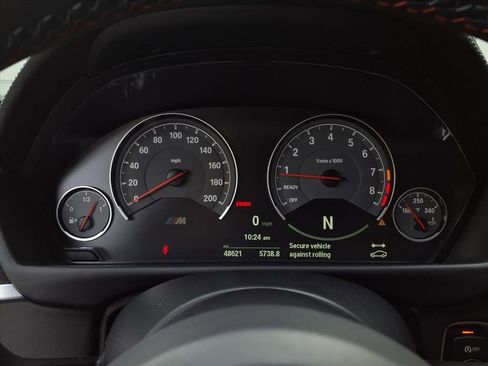 Used 2015 BMW M4 Coupe image 11