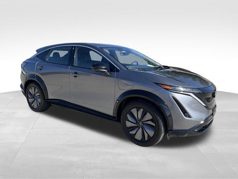 Used 2023 Nissan Ariya FWD image 5