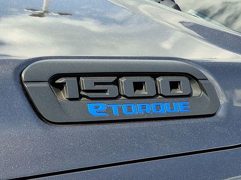 Used 2025 RAM 1500 Big Horn RWD image 32