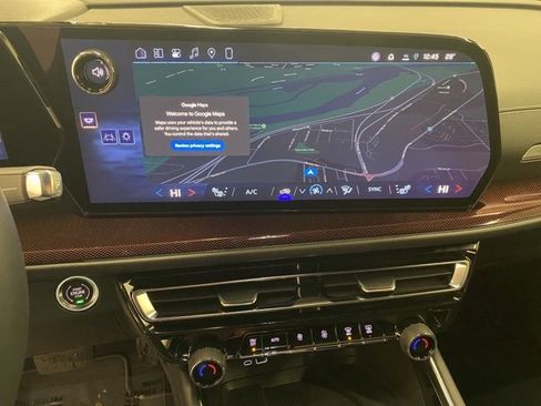 New 2026 Chevrolet Traverse Z71 w/ Enhanced Driving Package image 10