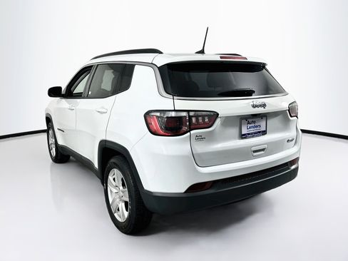 Used 2022 Jeep Compass Latitude w/ Sun and Sound Group FWD image 7