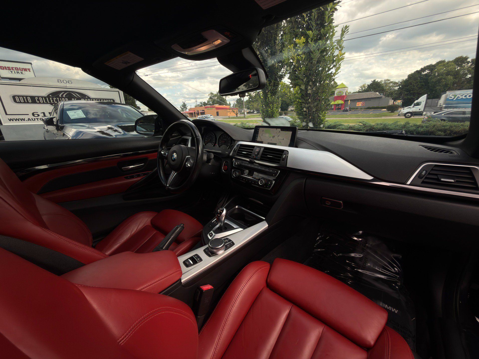 Used 2019 BMW M4 Convertible w/ Competition Package RWD image 35