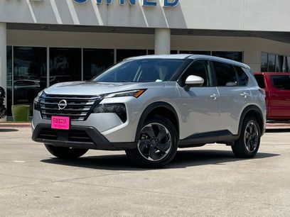 Used 2024 Nissan Rogue SV