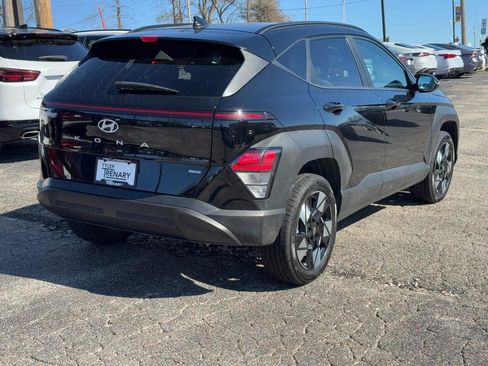 Used 2025 Hyundai Kona SEL AWD/4WD image 4