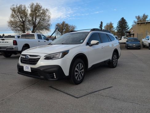 Used 2020 Subaru Outback Premium w/ Popular Package #1 image 5