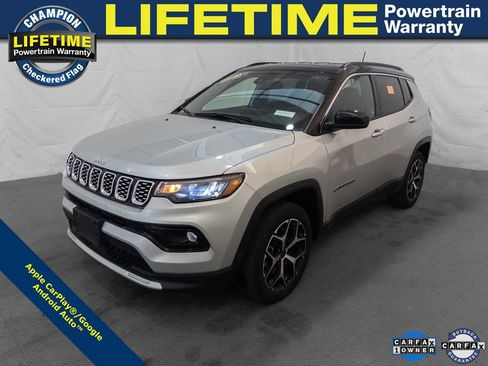 Used 2025 Jeep Compass Limited image 1