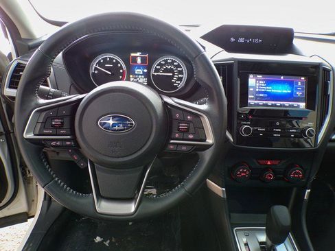 Used 2023 Subaru Forester Premium image 12