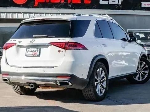 Used 2022 Mercedes-Benz GLE 350 4MATIC w/ Premium Package image 11