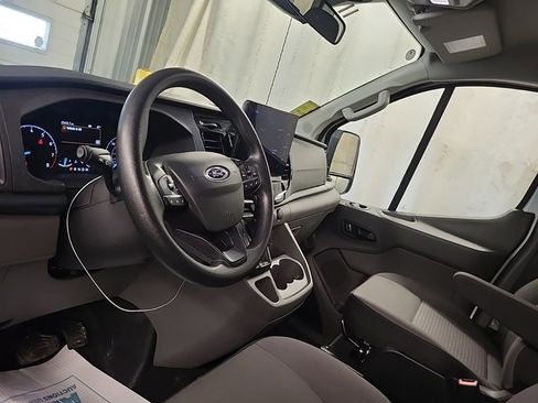 Used 2025 Ford Transit 350 XLT image 8
