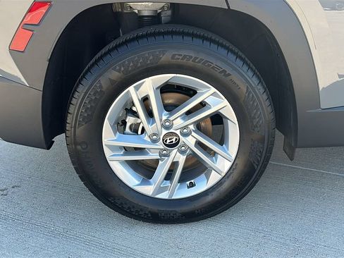 Certified 2026 Hyundai Tucson SE FWD image 16