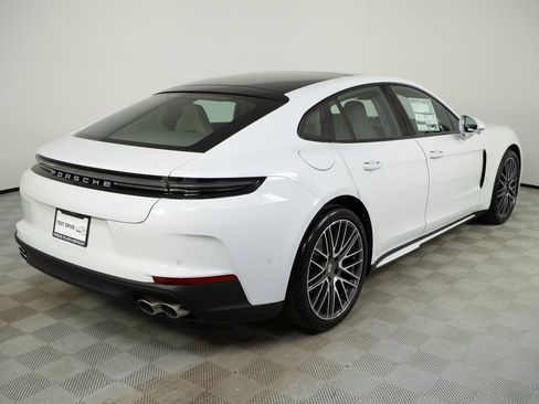 New 2026 Porsche Panamera image 29