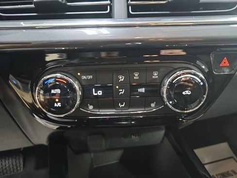 New 2026 Chevrolet Trax ACTIV w/ Driver Confidence Package FWD image 21