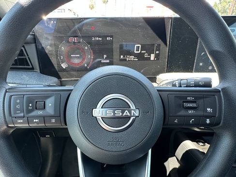 Used 2026 Nissan Kicks SV FWD image 22