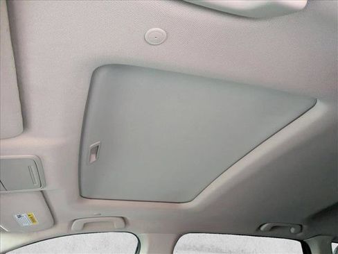 Used 2023 Honda CR-V EX-L image 15