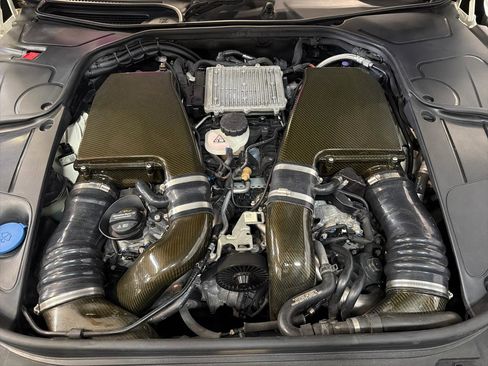 Used 2016 Mercedes-Benz S 63 AMG 4MATIC Coupe w/ Driver Assistance Package image 26