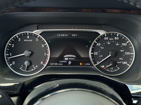 Used 2023 Nissan Pathfinder SV FWD image 17