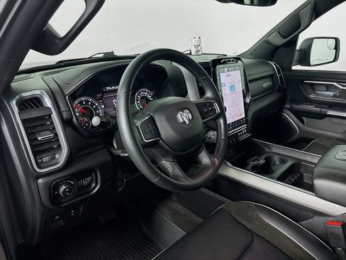 Used 2024 RAM 1500 Laramie AWD/4WD image 9