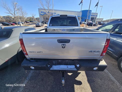 Used 2005 Dodge Ram 2500 Truck SLT image 10
