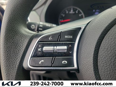 Certified 2022 Kia Seltos LX AWD/4WD image 31