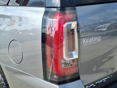 Used 2020 GMC Yukon SLT w/ Open Road Package RWD image 12