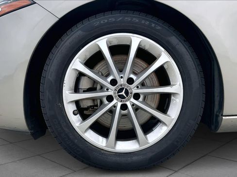 Certified 2020 Mercedes-Benz A 220 image 11