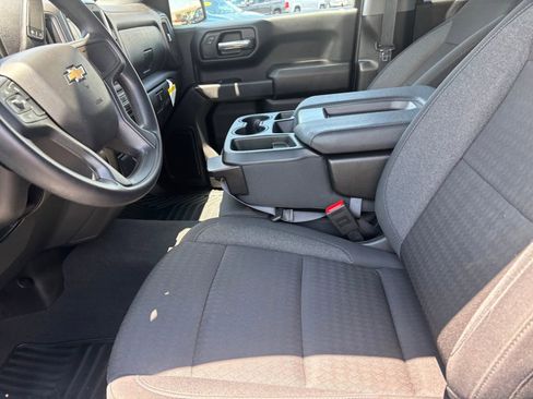 Certified 2024 Chevrolet Silverado 1500 Custom RWD image 10