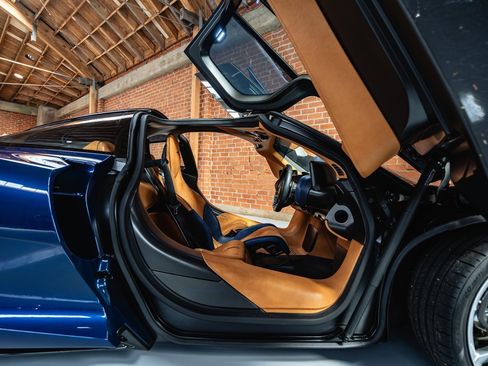 Used 2020 McLaren Speedtail image 33