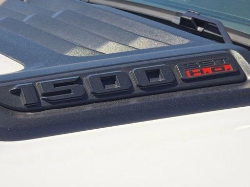 Used 2025 RAM 1500 Limited AWD/4WD image 34