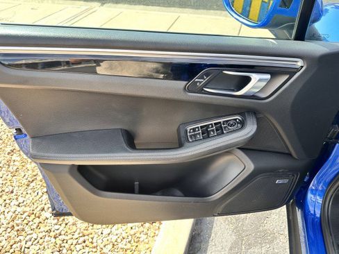 Used 2018 Porsche Macan image 10