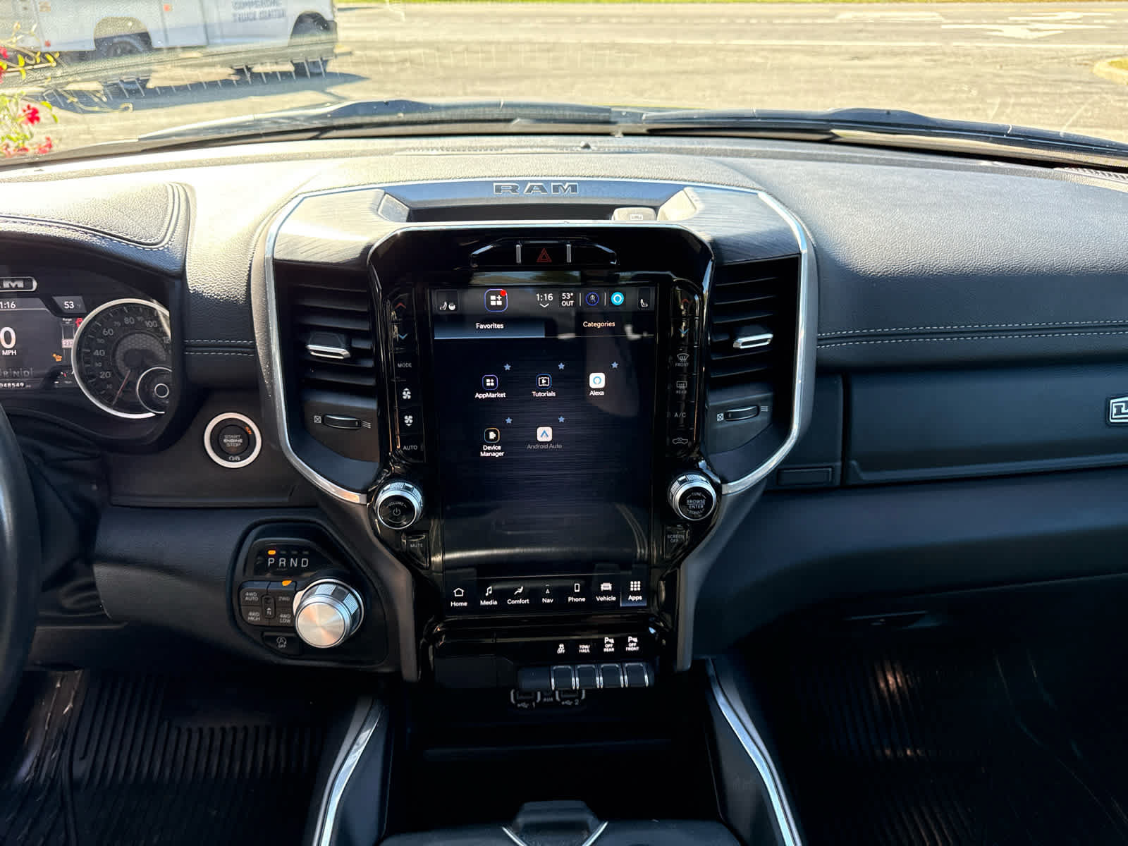 Used 2023 RAM 1500 Laramie AWD/4WD image 24