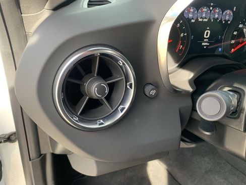 Certified 2020 Chevrolet Camaro SS image 13