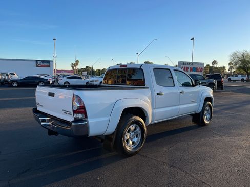 Used 2009 Toyota Tacoma PreRunner image 5