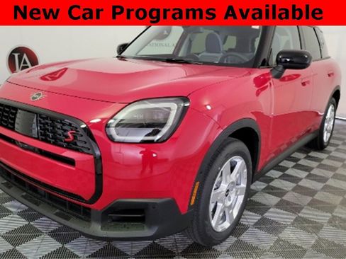 Used 2025 MINI Cooper Countryman S w/ Comfort Package Max image 5