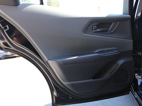 Used 2023 Toyota Prius LE FWD image 10