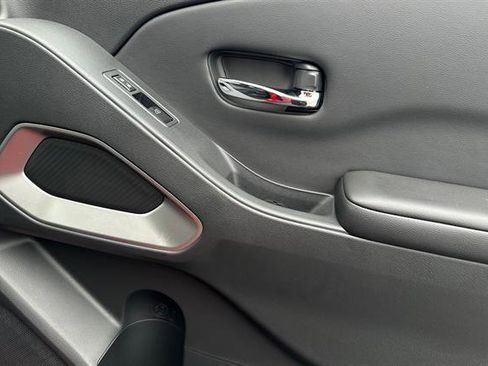 New 2026 Nissan Frontier SV w/ SV Convenience Package image 18