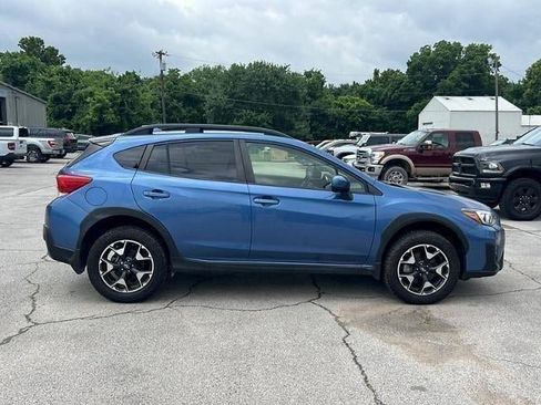 Used 2020 Subaru Crosstrek 2.0i Premium w/ Moonroof Package 2 AWD/4WD image 8