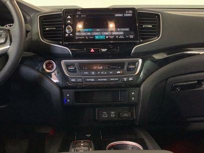 Used 2025 Honda Ridgeline Black Edition