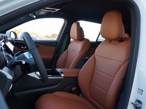 New 2026 Mercedes-Benz GLC 300 GLC 300 image 23