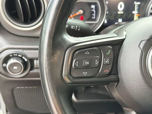 Used 2021 Jeep Wrangler Unlimited Sport AWD/4WD image 24