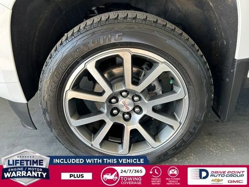 Used 2022 GMC Canyon Denali AWD/4WD image 11