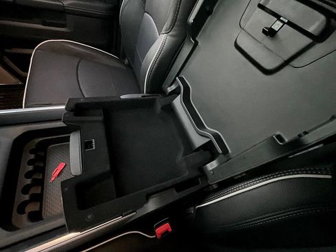 New 2026 RAM 5500 Tradesman w/ Laramie Trim Package image 33